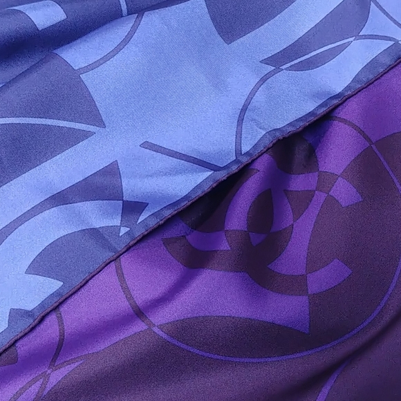 CHANEL silk scarf